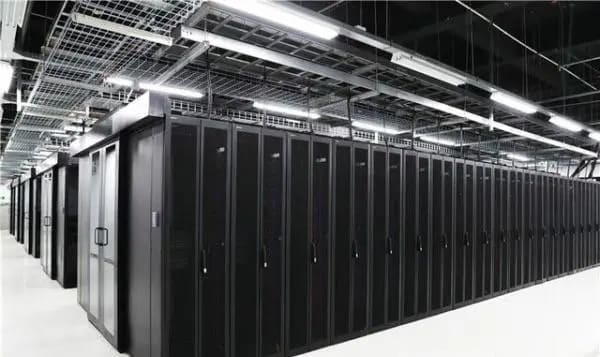 边坝云主机租用